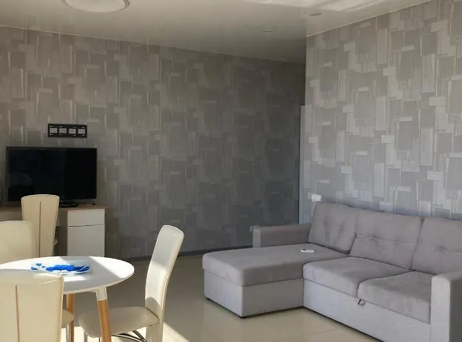 первая линия от моря, аркадия *