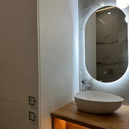 Apartment первая линия от моря, аркадия