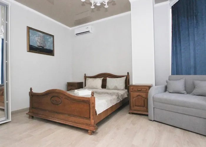 Apartment первая линия от моря, аркадия