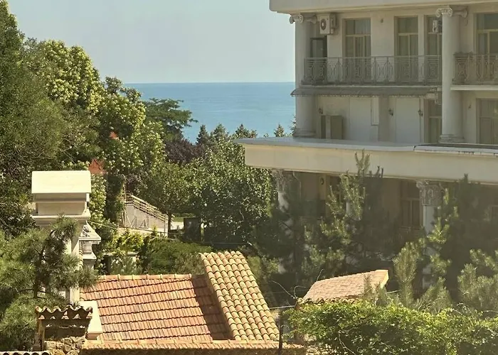 Apartment первая линия от моря, аркадия Odesa